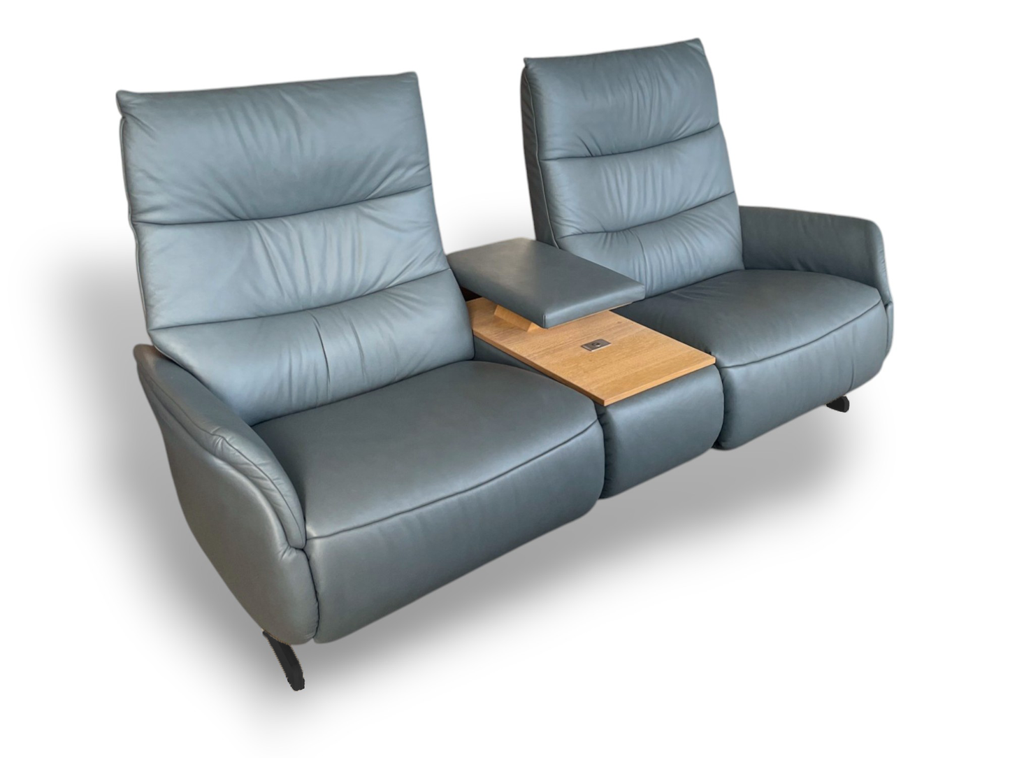 Sofa Himolla 4050 Cumuly Comfort – Elektrisch, 3 Motoren, USB, Leder SEA & Zwischentisch