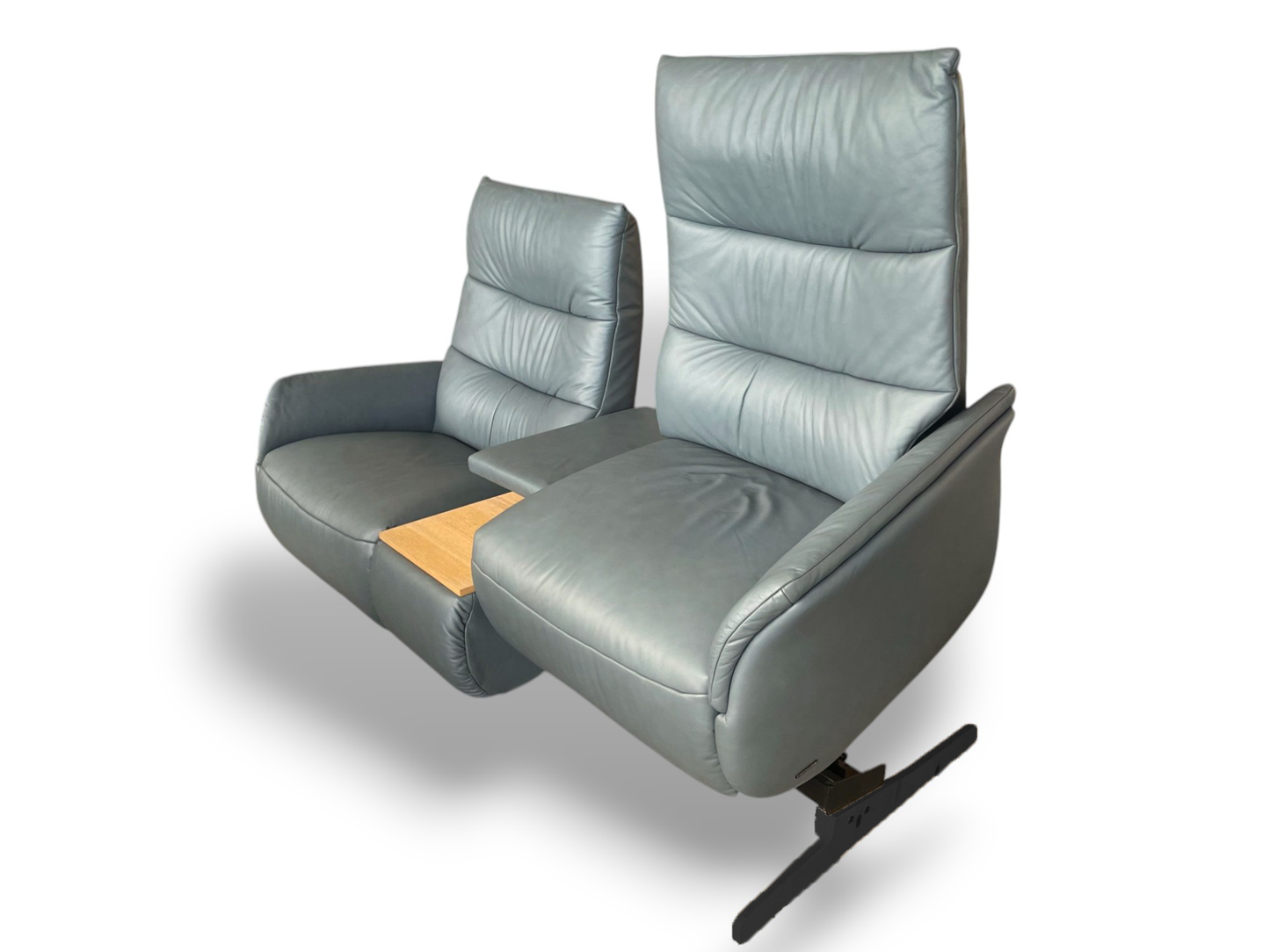 Sofa Himolla 4050 Cumuly Comfort – Elektrisch, 3 Motoren, USB, Leder SEA & Zwischentisch