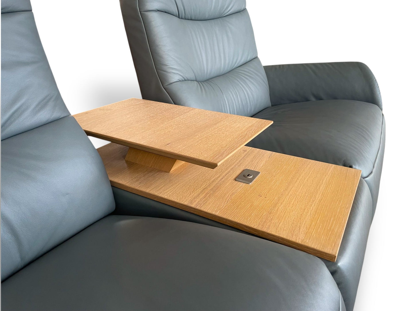 Sofa Himolla 4050 Cumuly Comfort – Elektrisch, 3 Motoren, USB, Leder SEA & Zwischentisch