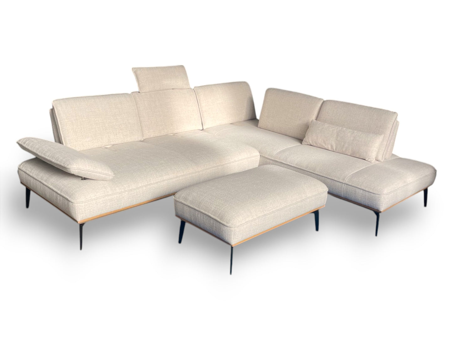 Ecksofa JOOP! 8166 mit Hocker – Modernes Designer-Sofa aus Stoff Canvas Natura