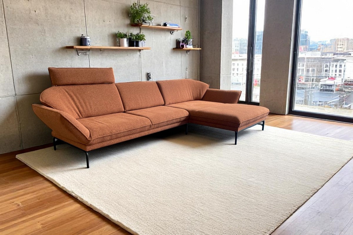 Ecksofa Himolla 1378 NOVA – Stoff Pura Grappa