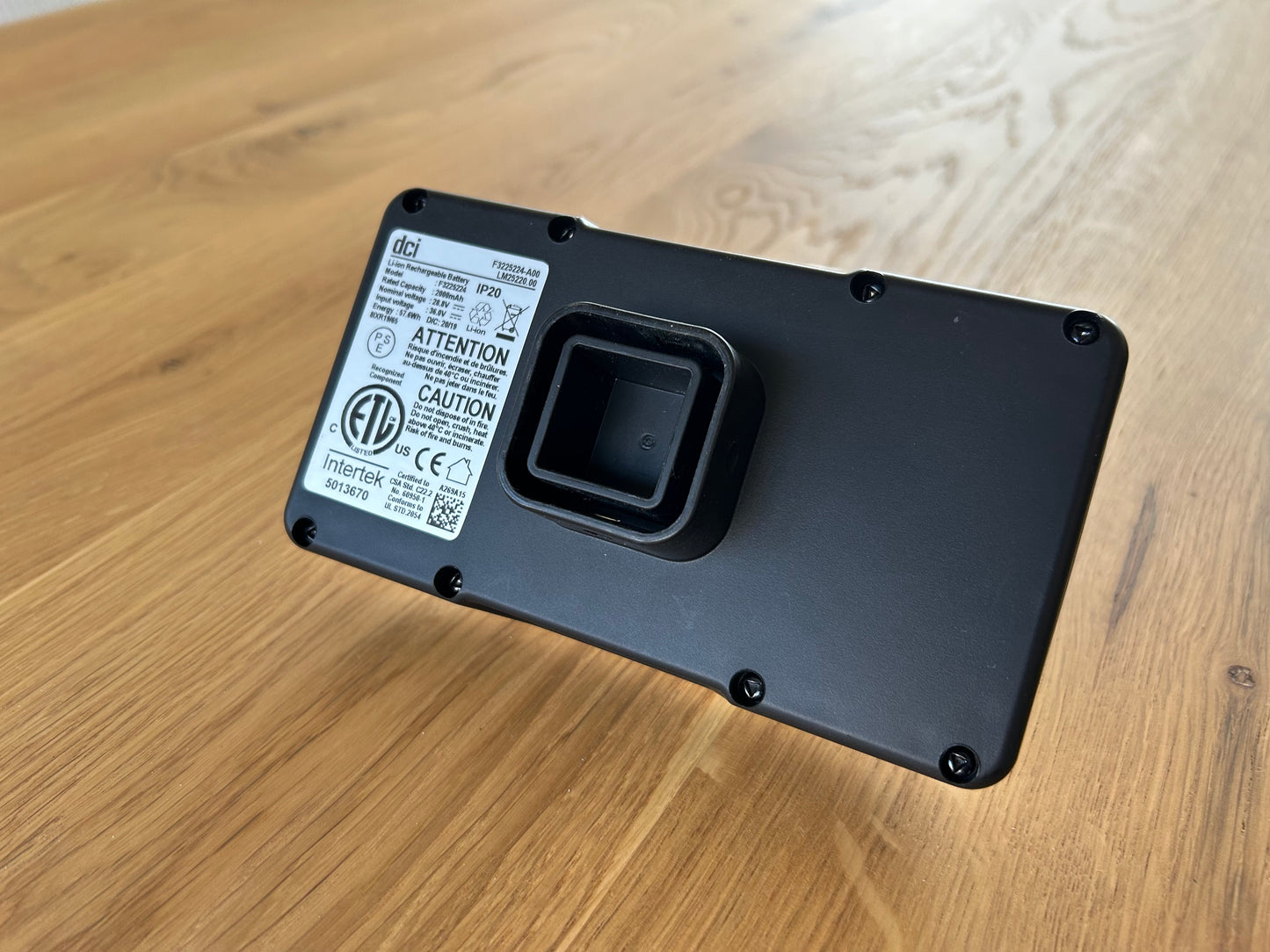 Himolla Akku mit Ladestation – Silber (0920 90 XXX) 🔋