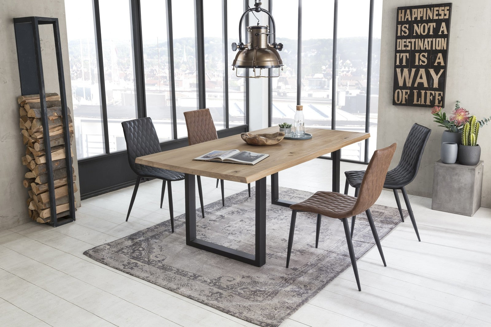 Esstisch Wildeiche massiv mit Baumkante - Metallgestell Antikschwarz