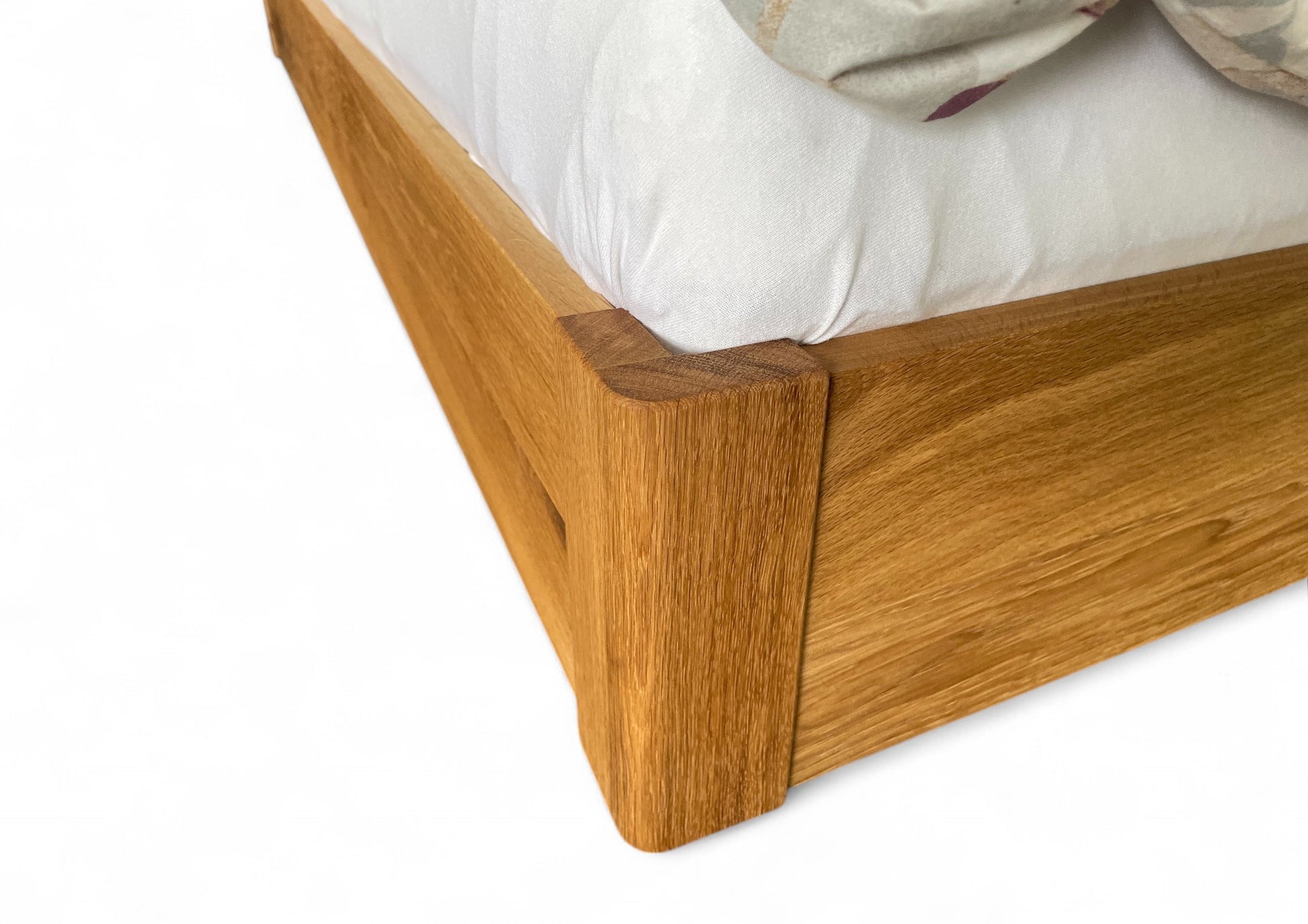 Bett Mona Eiche Massivholz
