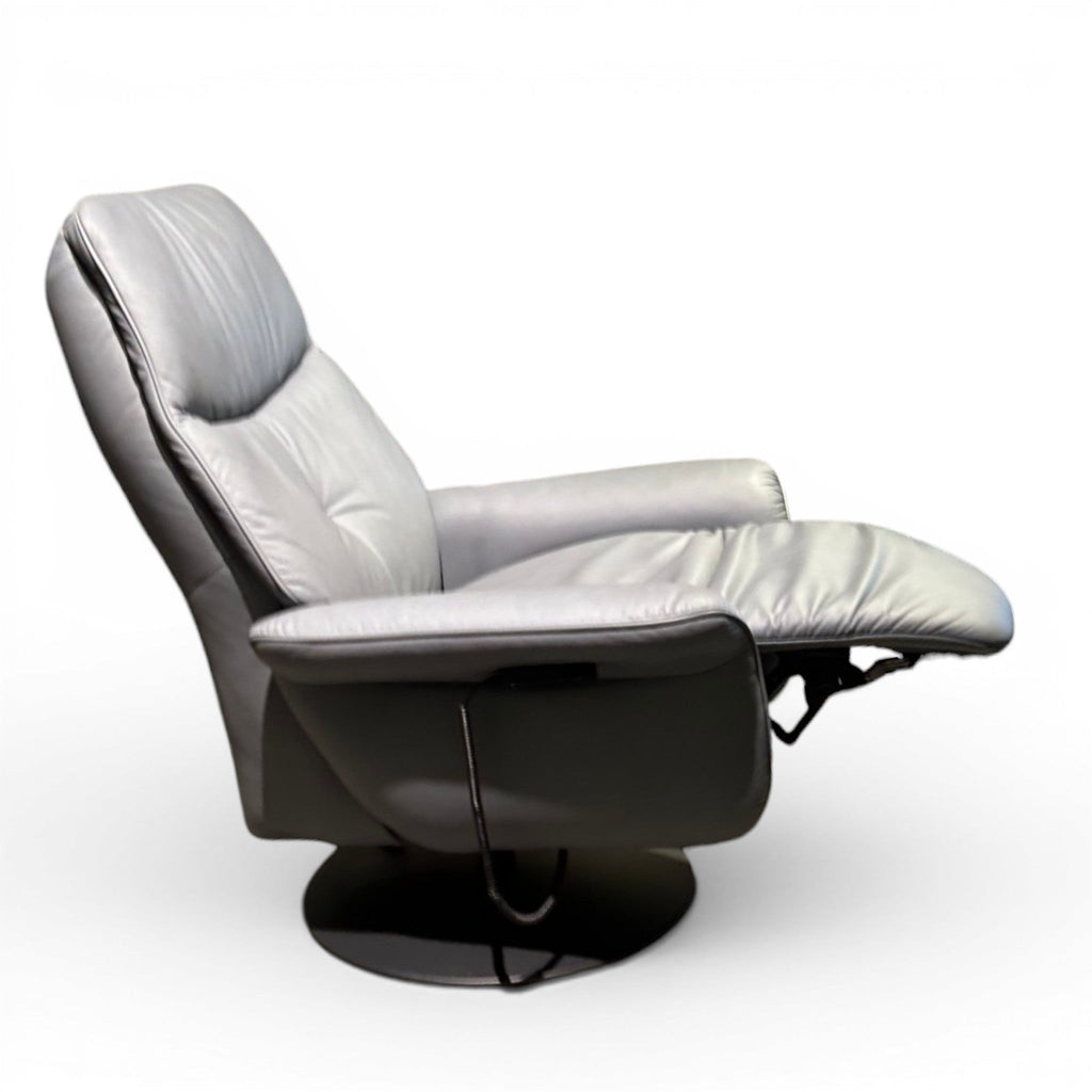 Sessel Himolla 8951 Easy-Swing – Longlife Leder Sea
