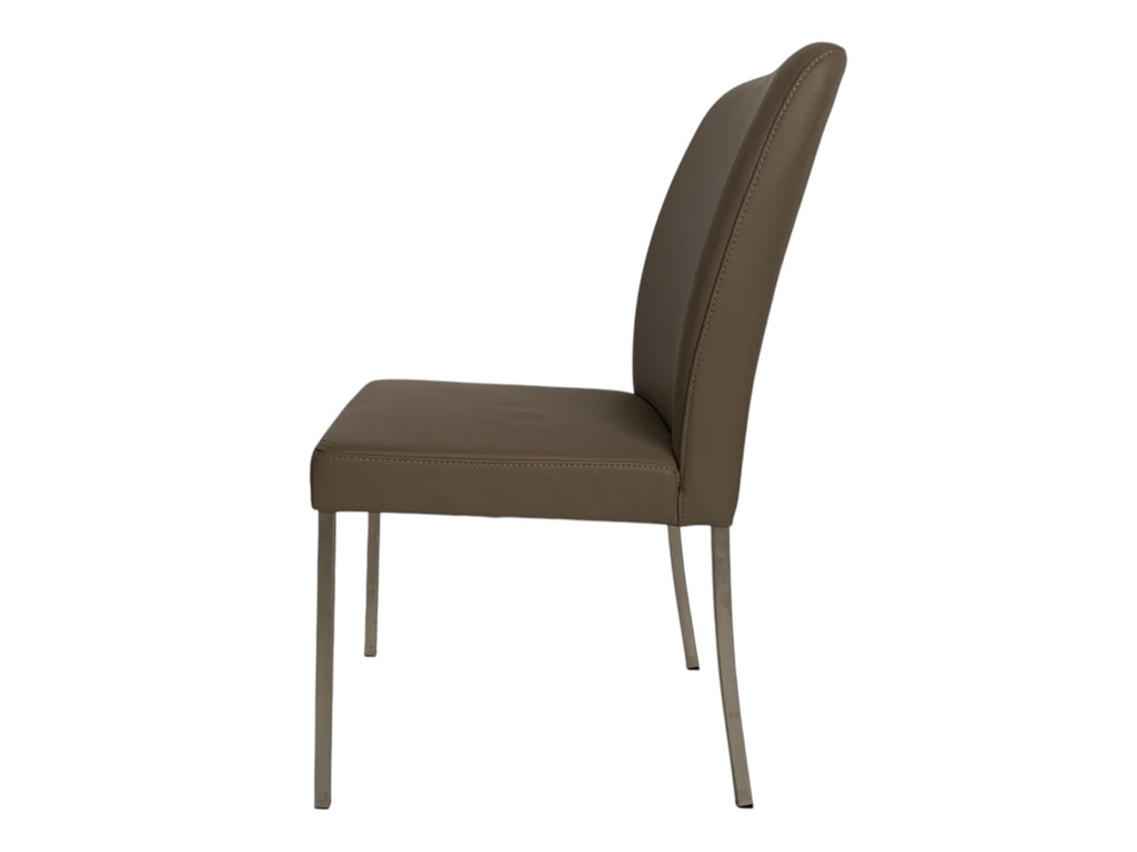 Stuhl K+W 6195 Vierfußstuhl – Edelstahl gebürstet, Leder Bronco 86 Smoke, elegantes Design