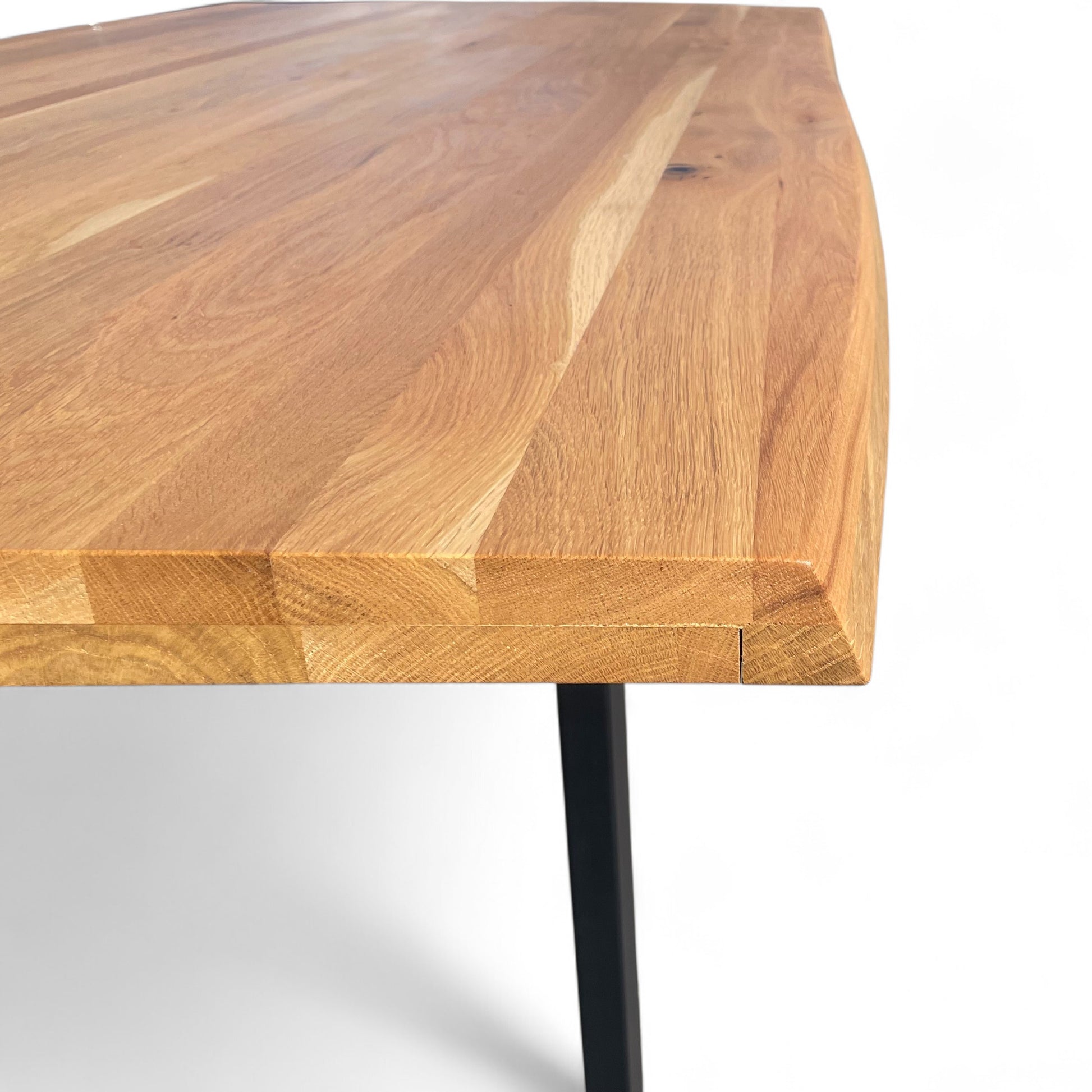Essgruppe – 6x Stuhl Sabina Cognac + Esstisch Eiche Massivholz